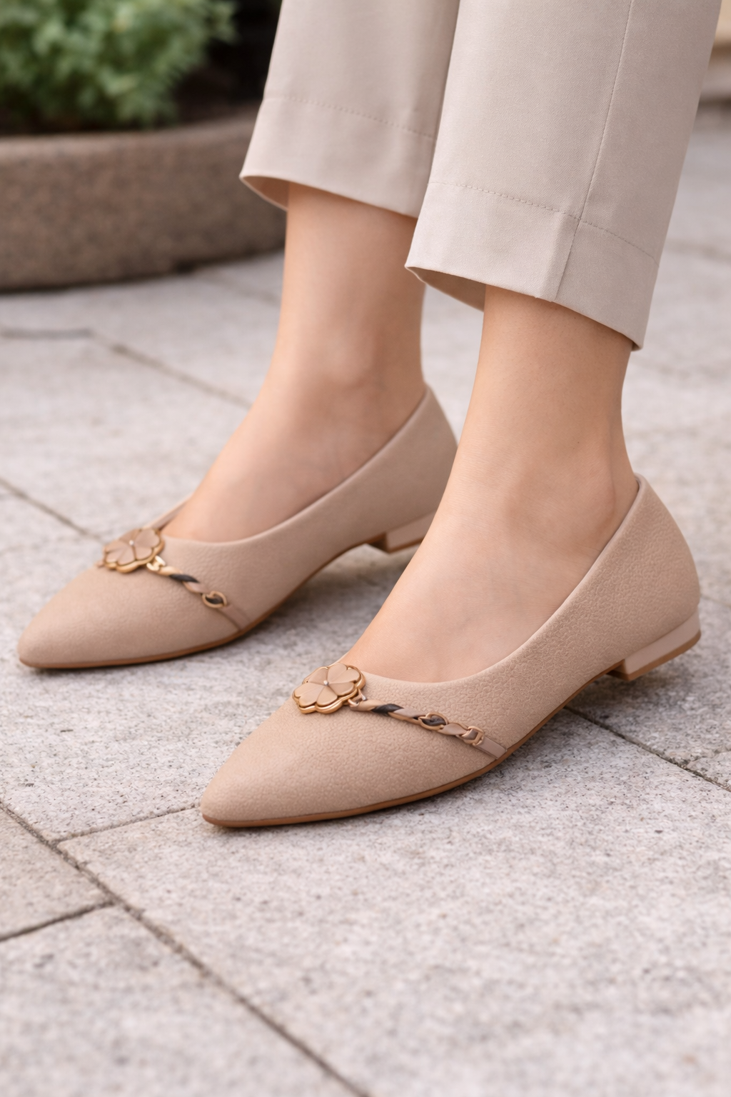 Elegant Women’s  Flat Shoes