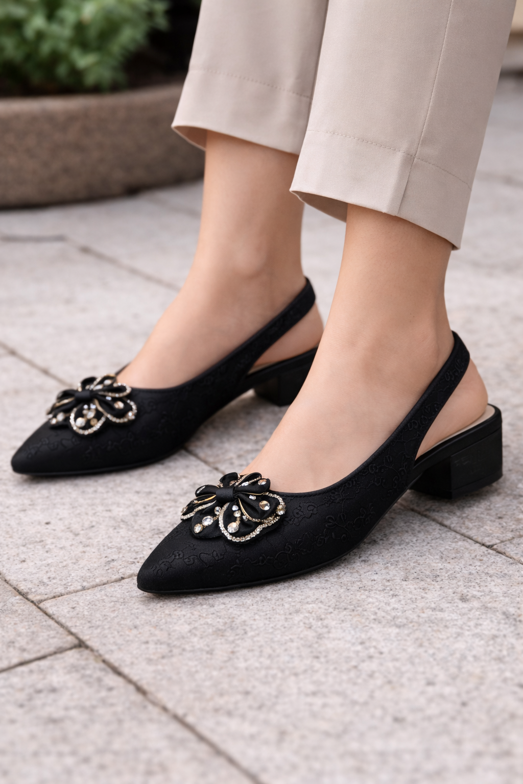 Elegant  Slingback Block Heel