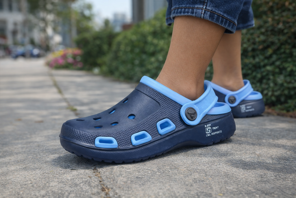Navy Blue & Sky Blue Lightweight Comfort Clogs – Breathable Casual Slip-On Sandals