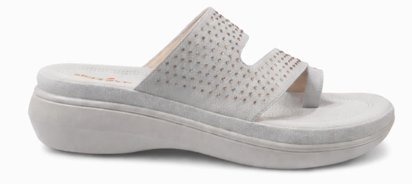 STEPPING FOOTWEAR(3)