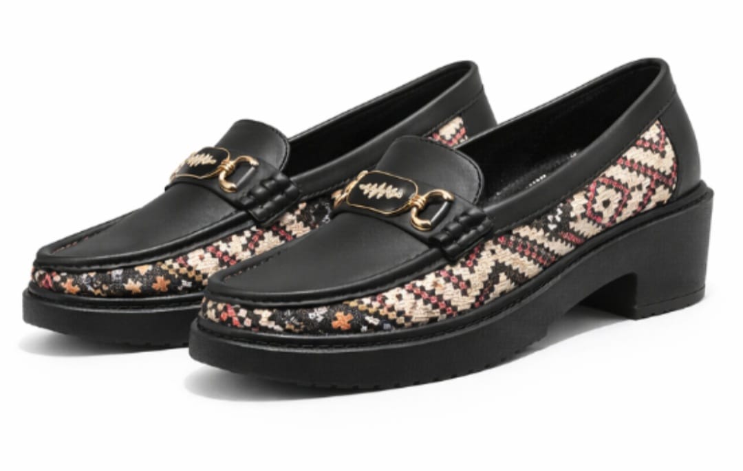 Women’s Stylish Block-Heel Loafers with Printed Fabric Panels
